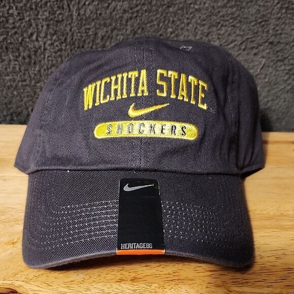 Nike Wichita State Shockers Sliderback Hat - New - Picture 1 of 8